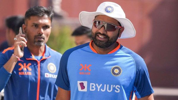 IND vs AUS: रोहित शर्मा ने बताया इंदौर जैसी पिच पर खेलने का तरीका, बोले खुद की गलती से आउट हुए