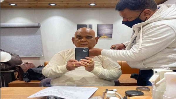 आखिरी 4 घंटे में सतीश कौशिक के साथ क्या हुआ था? फार्महाउस की पार्टी का वीडियो हुआ वायरल