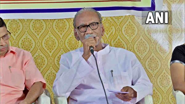 Tamil Activist का दावा, LTTE चीफ प्रभाकरन जिंदा है, सबूत जल्द दिखाएंगे, श्रीलंकन तमिलों में उत्साह!