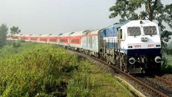 Indian Railway: कटनी-सिंगरौली रूट की कैंसिल-डायवर्ट ट्रेनों की सेवाएं बहाल, दूर होंगी यात्रियों की परेशानियों