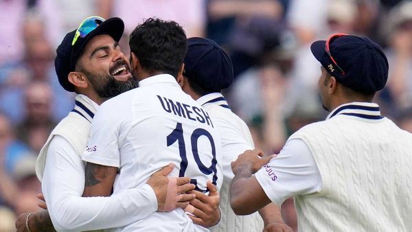 IND vs AUS: 'बल्लेबाज' उमेश यादव ने की विराट कोहली की बराबरी, रवि शास्त्री को पीछे छोड़ा