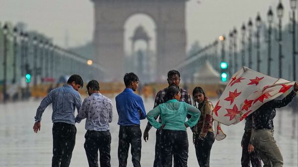 Weather: कभी सर्द तो कभी गर्म..., मार्च में मौसम ने ऐसे बदला मिजाज, 73 सालों में 10वां सबसे कोल्ड रहा महीना