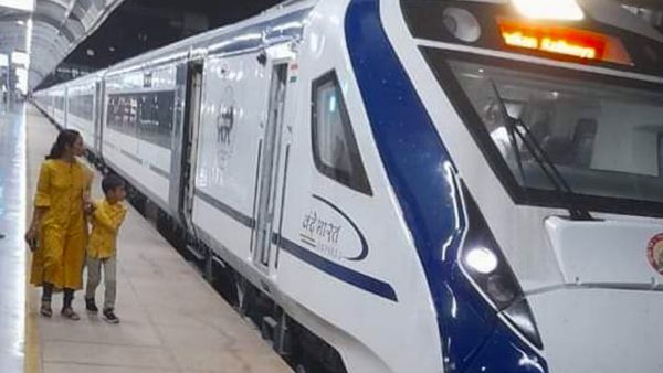 Vande Bharat Train: जानिए रानी कमलापति रेलवे स्टेशन से दिल्ली तक का 
