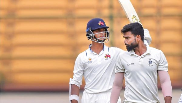 यशस्वी जायसवाल का कमाल का रिकॉर्ड, Irani Cup में कोई बल्लेबाज नहीं कर पाया है ऐसा