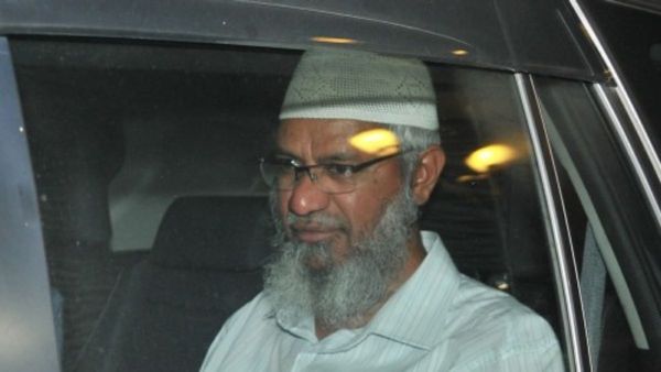 Zakir Naik Deportation: जाकिर नाइक की होगी गिरफ्तारी? विदेश मंत्रालय ने कही ये बात
