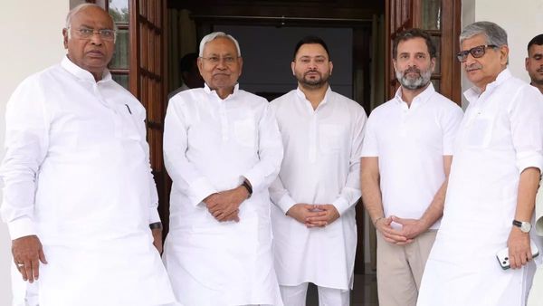 Opposition Unity: क्या विपक्षी एकता से भाजपा को होगा नुकसान?
