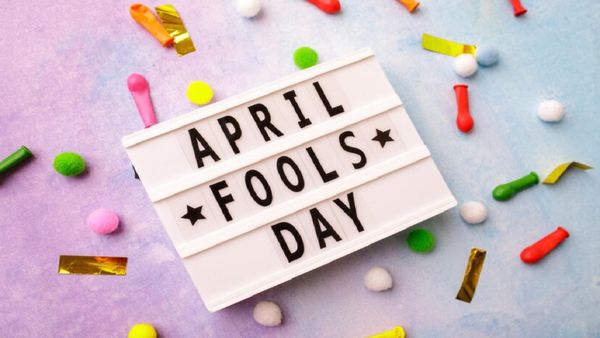 Happy April Fools' Day 2023: जानिए 01 अप्रैल को क्यों मनाते हैं अप्रैल फूल डे, दिलचस्प है इतिहास