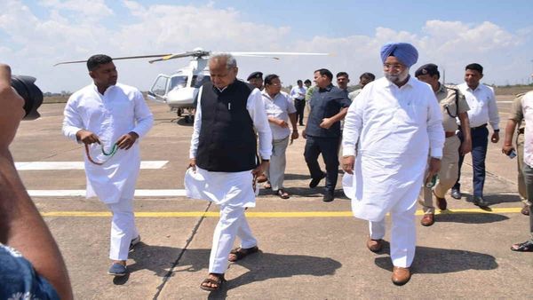 Rajasthan News : खेल मंत्री चांदना ने सीएम गहलोत को लिखा पत्र, पर्वतारोही की तलाश तेज करने का किया आग्रह