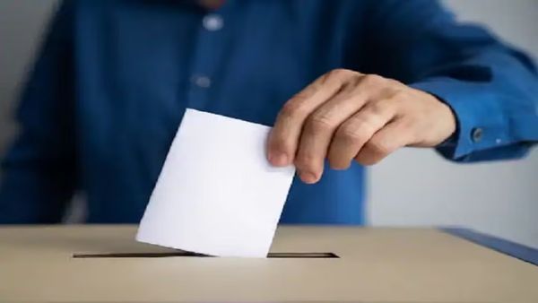 जानें 'बैलेट पेपर' से मतदान के फायदे और नुकसान, निकाय चुनाव में विपक्षी नेताओं ने उठाई फिर से मांग