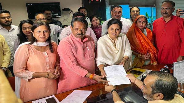 कौन हैं शिखा राय और सोनी पांडे, जिन्हें भाजपा ने बनाया MCD मेयर और डिप्टी मेयर कैंडिडेट