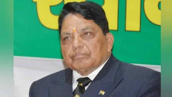 himachal covid: क्या हिमाचल में लग सकती हैं कोरोना बंदिशें, स्वास्थ्य मंत्री धनीराम शांडिल ने दिए संकेत