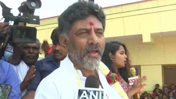Karnataka Election 2023: प्रदेश कांग्रेस अध्यक्ष डीके शिवकुमार ने किया नामांकन, कहा- 150 सीटें जीतेंगे