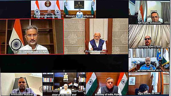 Evacuation of Indians: कभी अफगानिस्तान, कभी यूक्रेन और अब सूडान, विदेशों में फंसे भारतीयों का बचाव