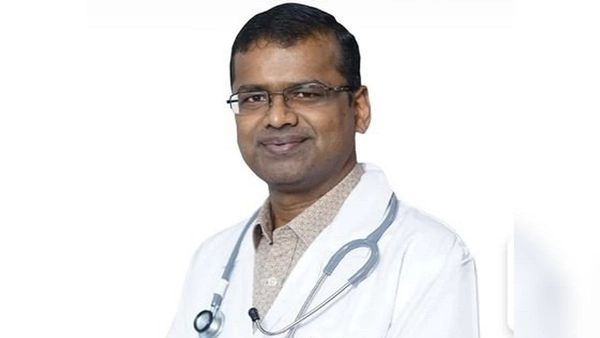 डॉक्टर का छलका दर्द, बोले- MBBS के 16 साल बाद भी चपरासी के बराबर मिली सैलरी