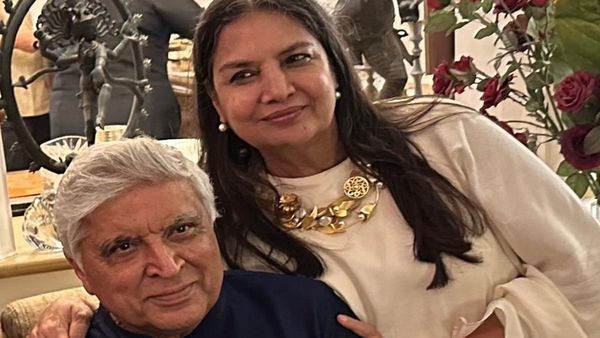 Eid 2023: बुरी हालत में है शबाना आजमी का घर, ईद पार्टी नहीं देने से हुईं दुखी, वीडियो शेयर कर मांगी माफी