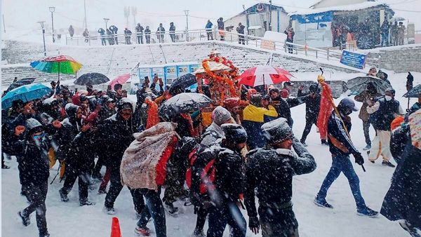 Char Dham: केदारनाथ-बद्रीनाथ यात्रा की प्लानिंग से पहले पढ़िए मौसम अपडेट, IMD ने जारी किया 7 दिनों का अलर्ट