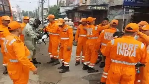 Punjab: लुधियाना में जहरीली गैस लीक होने से अब तक 11 की मौत, NDRF की टीम मौके पर