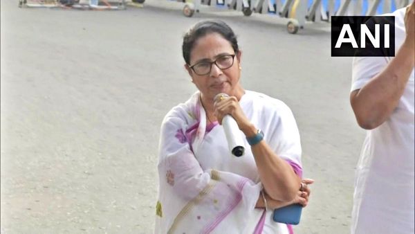 प. बंगाल रामनवमी: CM ममता का आरोप- हावड़ा-हुगली हिंसा के लिए बीजेपी जिम्मेदार, फैक्ट फाइंडिंग टीम जरूरी नहीं