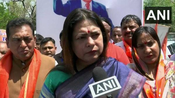 'क्या फर्क पड़ता है, गीदड़ इकट्ठा होकर भी शेर से', लोकसभा चुनाव से पहले विपक्ष एकता पर मीनाक्षी लेखी का तंज