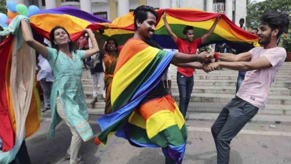 Same Sex Marriage: सरकार, समाज और सुप्रीम कोर्ट के बीच फंसा समलैंगिक विवाह