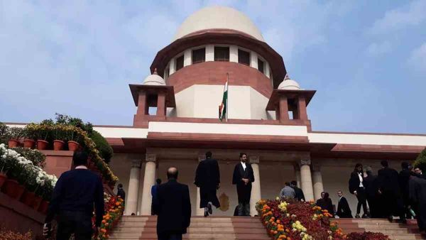 Constitution Bench: क्या महत्त्व है संवैधानिक बेंच का, क्यों इसका गठन किया जाता है?