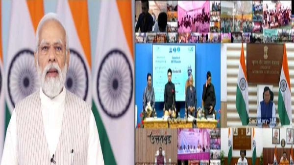 पीएम नरेंद्र मोदी ने देश के 91 शहरों में सरकारी FM रेडियो का किया शुभारंभ