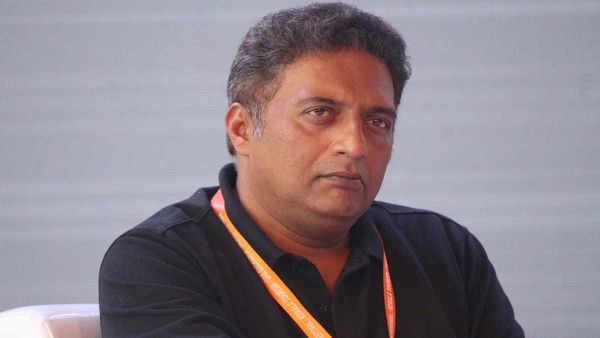 Fact Check: कर्नाटक चुनाव में प्रकाश राज ने की कांग्रेस को वोट नहीं देने की अपील? जानें सच