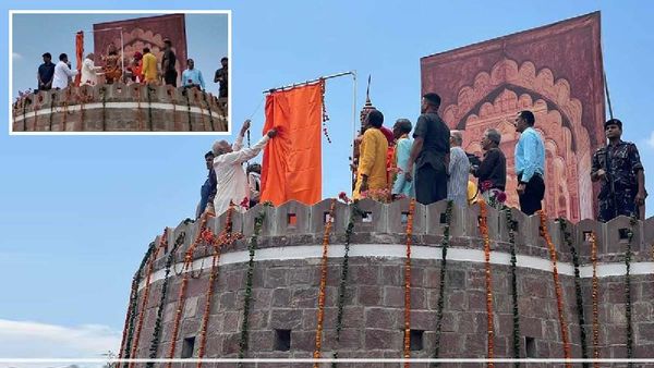 MP News: दीनदयाल शोध संस्थान में लगी रानी दुर्गावती की मूर्ति का मोहन भागवत ने किया अनावरण