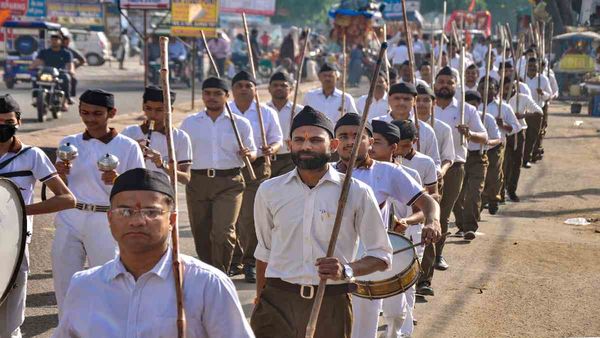 सुप्रीम कोर्ट से तमिलनाडु सरकार को झटका, RSS मार्च को दी अनुमति