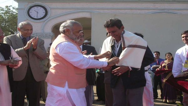 Salim Durani: सलीम दुर्रानी के निधन पर पीएम मोदी ने जताया दुख, तस्वीरें शेयर कर पुरानी मुलाकात को किया याद