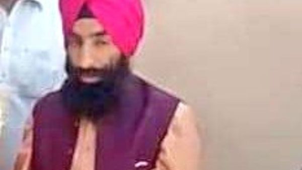 हिन्दू डॉक्टर के बाद पाकिस्तान में सिख व्यापारी की हत्या, इस्लामिक देश से मिट जाएगा अल्पसंख्यकों का निशान?