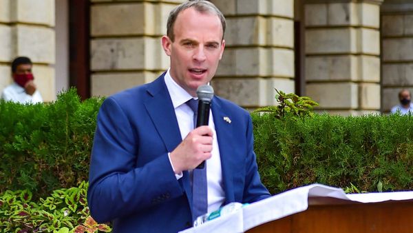 यूनाइटेड किंगडम के उप-प्रधानमंत्री डॉमिनिक रैब ने दिया इस्तीफा, ऋषि सुनक के डिप्टी की क्यों गई 'नौकरी'?