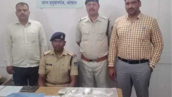 Bhopal News: जीजा- साले ने महंगे शौक पूरे करने के लिए पड़ोसी के घर में की चोरी, भोपाल पुलिस ने किया खुलासा