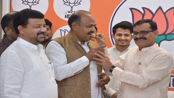 Waqf Board का नए सिरे से गठन, BJP नेता सनव्वर पटेल वक्फ बोर्ड के अध्यक्ष, आरिफ अकील और नजमा बने सदस्य