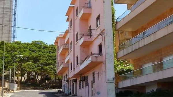 दो भाइयों की दुश्मनी, बना दी दुनिया की सबसे पतली इमारत, छोटा भाई बोला-बदला पूरा हुआ