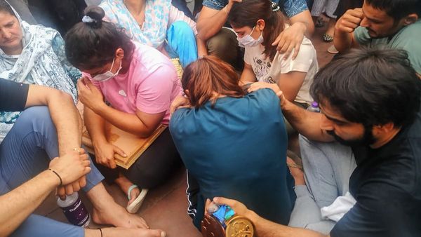 पहलवान कोर्ट को दें सबूत, मैं फांसी के लिए तैयार- बृजभूषण