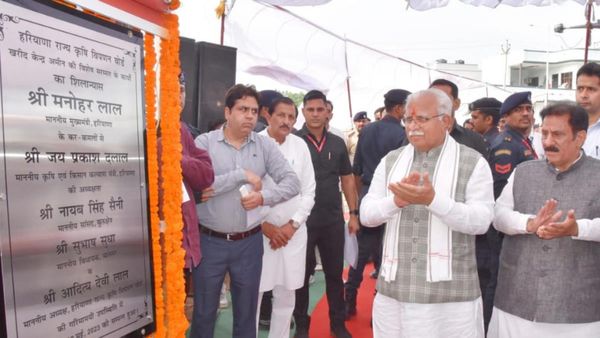 12000 रुपये तक की वार्षिक बिजली बिल भरने वालों के अब बन सकेंगे बीपीएल कार्ड: मनोहर लाल
