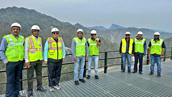 Chenab Bridge Maldives के मेहमानों को लगा मैजिकल! भारतीय रेल की सराहना, मंत्री बोले- बहुत प्रभावित हूं