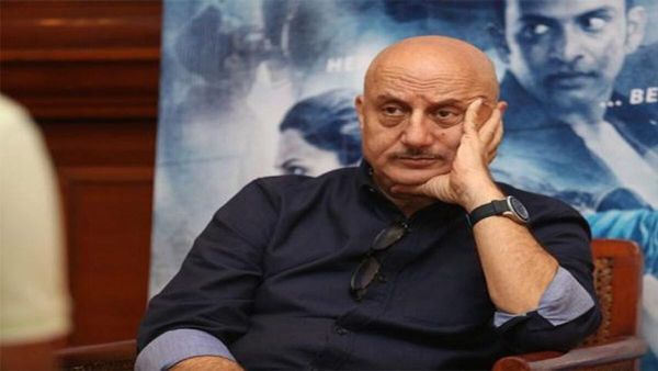 फिल्म की शूटिंग करते हुए अनुपम खेर के साथ हुआ हादसा, हुए घायल, पोस्ट शेयर कर बताई अपनी हालत
