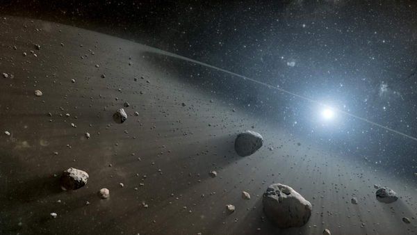 पृथ्वी की ओर 28006 kmph की स्पीड से बढ़ रहा Asteroid, टकराएगा या जलकर होगा नष्ट, कितना खतरा?