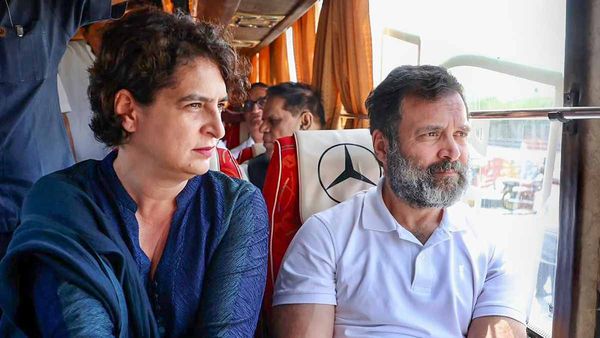 छत्तीसगढ़ तक पहुंचा बजरंग दल बैन विवाद, बीजेपी नेता ने राहुल-प्रियंका को बताया 'रावण' और 'ताड़का'