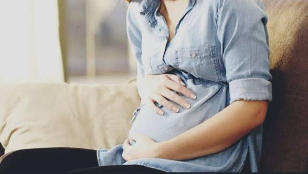 Bhopal News: सरकारी डॉक्टर ने की लापरवाही, बच्चे की डिलीवरी के बाद महिला के प्राइवेट पार्ट में छोड़ा कॉटन