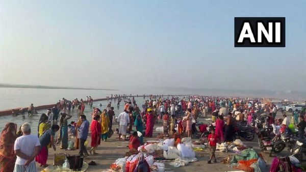 Buddha Purnima 2023: बुद्ध पूर्णिमा आज, श्रद्धालुओं ने पवित्र नदियों में लगाई आस्था की डुबकी