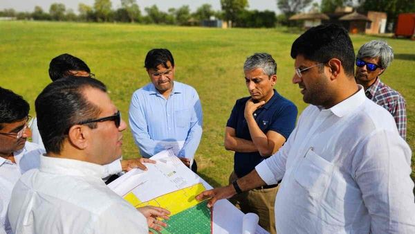 पंचायतें कम्युनिटी सेंटर और ई-लाइब्रेरी के प्रपोजल भेजें, तुरंत देंगे मंजूरी: डिप्टी सीएम दुष्यंत चौटाला