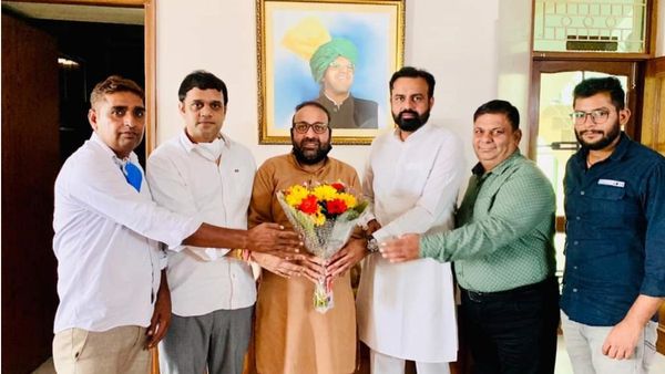 सर छोटूराम और चौ. देवीलाल के दिखाए राह पर चल रहे डिप्टी सीएम दुष्यंत चौटाला: दलबीर धनखड़
