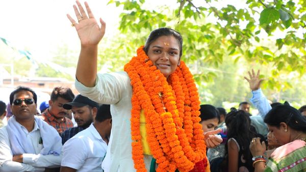 Dipali Das: पिता की 29 जनवरी को गोली मारकर की गई थी हत्या, अब बेटी बनी उसी सीट से विधायक