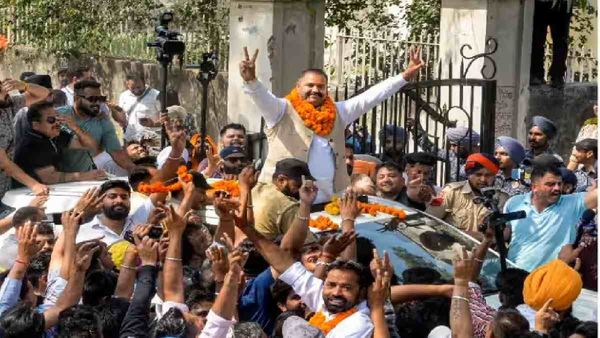 Jalandhar Upchunav: 'AAP' ने तोड़ा कांग्रेस का गढ़, कांग्रेस-भाजपा को कठिन होगी 2024 की राह 