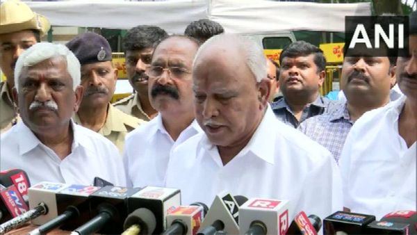 कर्नाटक चुनाव: येदियुरप्पा ने मानी हार, कहा- कार्यकर्ता चुनाव नतीजों से दुखी न हों, लोकसभा में वापसी करेंगे