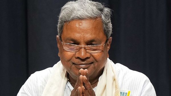 Siddaramaiah Oath Ceremony: कर्नाटक के 30वें CM के तौर पर सिद्धारमैया लेंगे शपथ, 20 MLA बनेंगे मंत्री