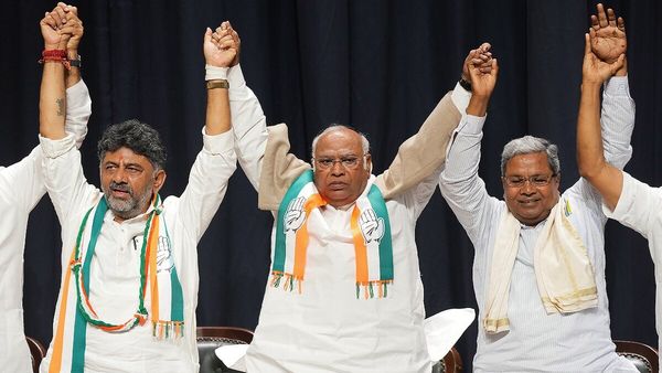 Karnataka election: कर्नाटक में 1989 के बाद किसी भी पार्टी की नहीं हुई इतनी बड़ी जीत, कांग्रेस ने रचा इतिहास!
